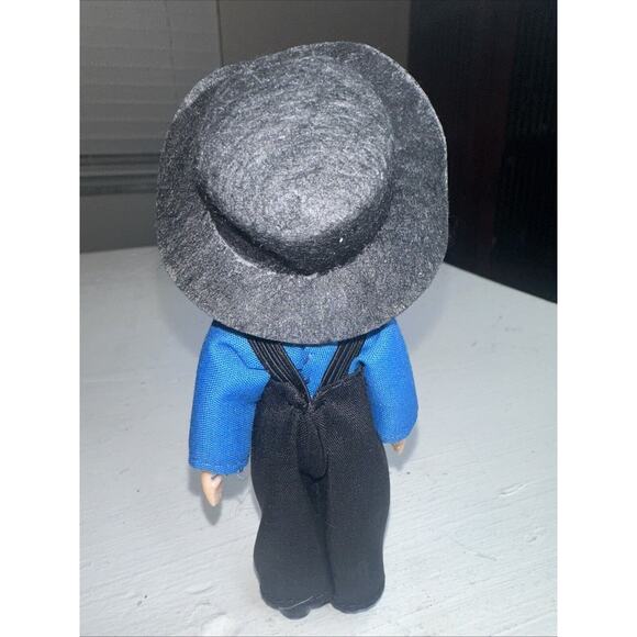 Vintage Amish Boy 5 Inches Tall Small Size Dressed Blue And Black original box - Picture 6 of 10